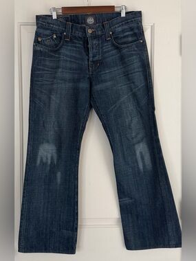 Rock & Republic Dark Wash Blue Men’s Straight Leg Jeans